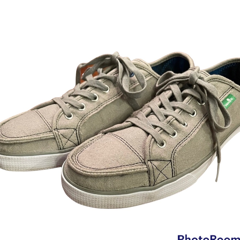 Sanuk men’s casual sneakers size 9